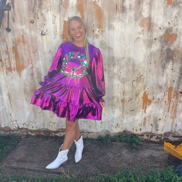 Fantastic Fawn Christmas Barbie Holiday Wreath Mini Dress Magenta IFKD54535-01 - Picture 9 of 10